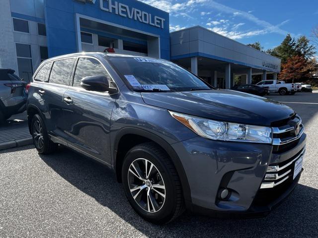 used 2018 Toyota Highlander car, priced at $23,988