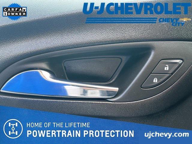 used 2023 Chevrolet Equinox car, priced at $24,988