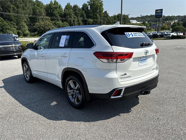 used 2018 Toyota Highlander car, priced at $29,302
