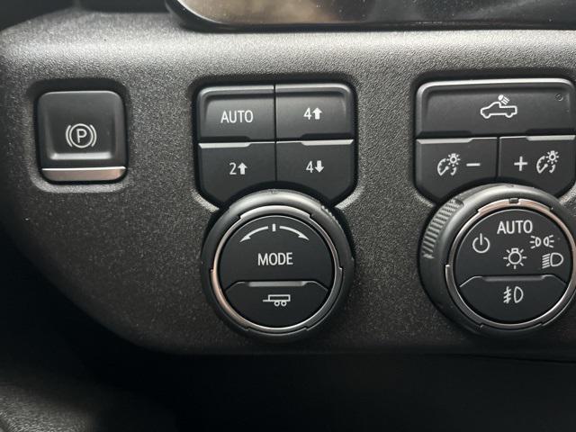 used 2022 Chevrolet Silverado 1500 car, priced at $39,988