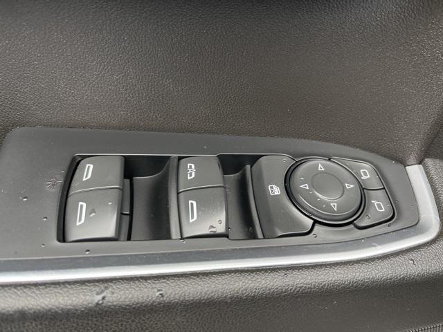 used 2022 Chevrolet Silverado 1500 car, priced at $39,988