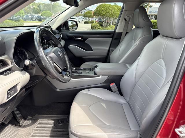 used 2020 Toyota Highlander car, priced at $23,985