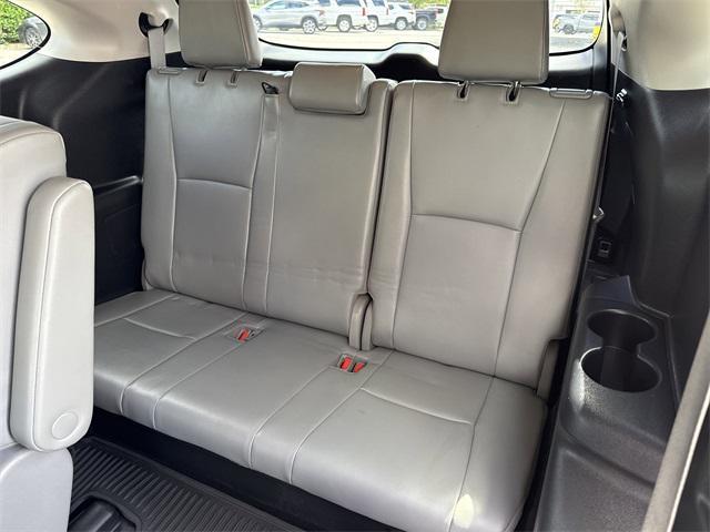used 2020 Toyota Highlander car, priced at $23,985