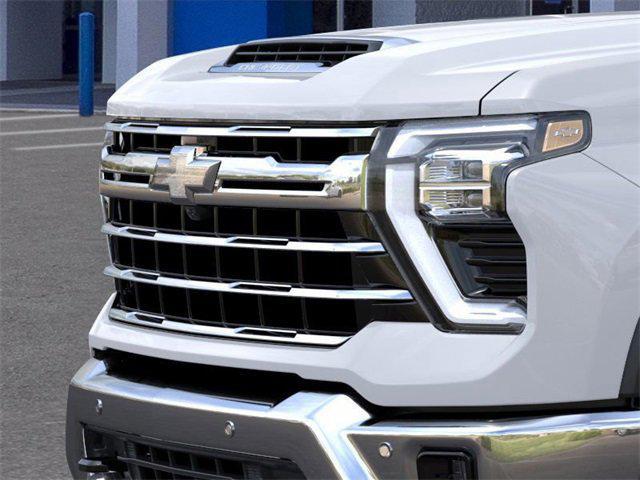 new 2025 Chevrolet Silverado 3500 car, priced at $81,017