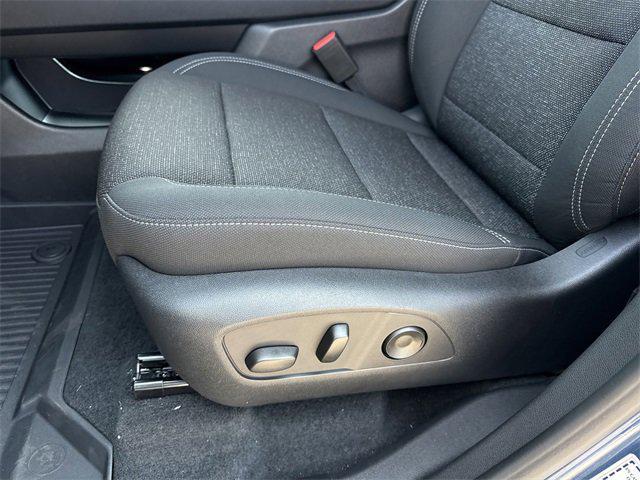 new 2026 Chevrolet Traverse car, priced at $38,889