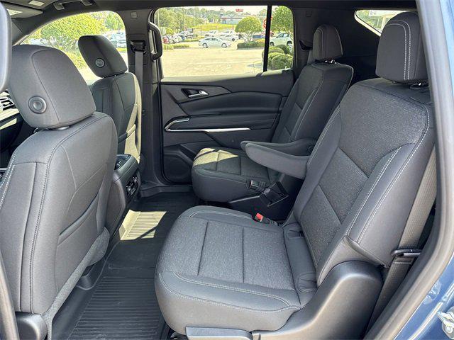 new 2026 Chevrolet Traverse car, priced at $38,889