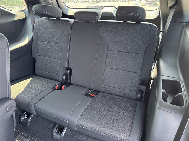 new 2026 Chevrolet Traverse car, priced at $38,889