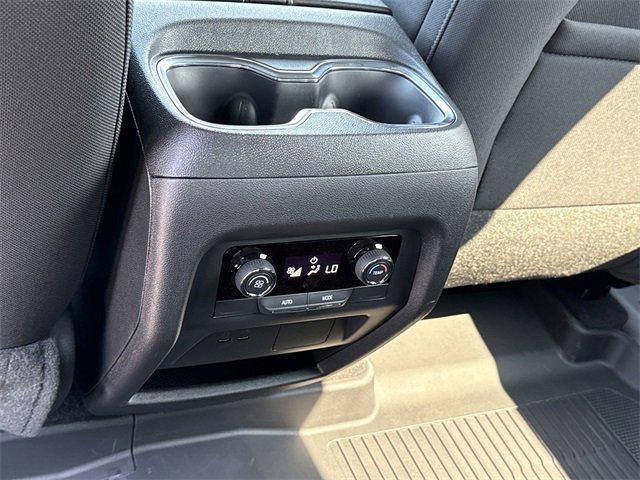 new 2026 Chevrolet Traverse car, priced at $38,889