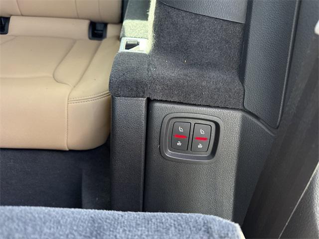 used 2023 Audi Q7 car, priced at $38,500