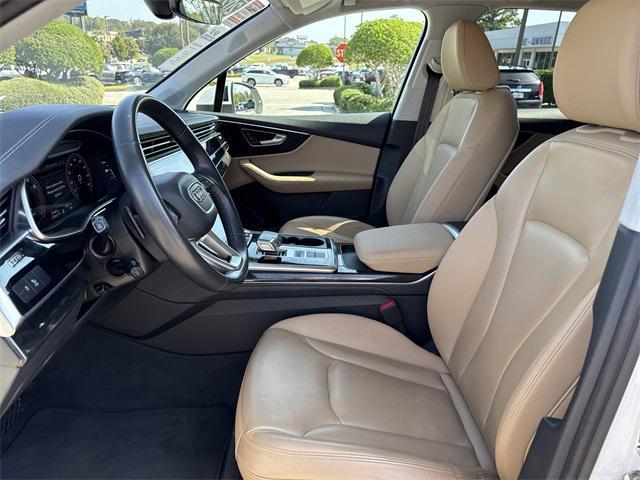 used 2023 Audi Q7 car, priced at $38,500