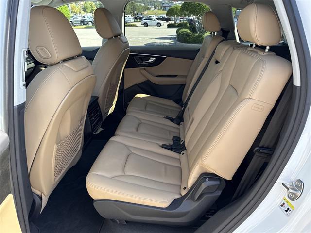 used 2023 Audi Q7 car, priced at $38,500