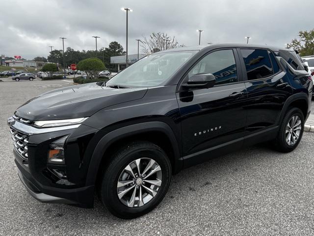 new 2025 Chevrolet Equinox car, priced at $30,675