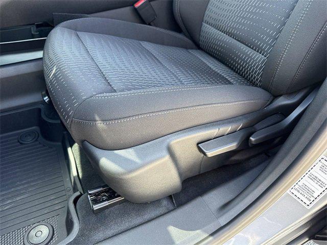 new 2026 Chevrolet Equinox car, priced at $29,531