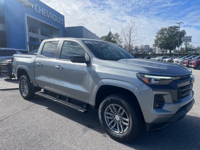 new 2024 Chevrolet Colorado car, priced at $40,885