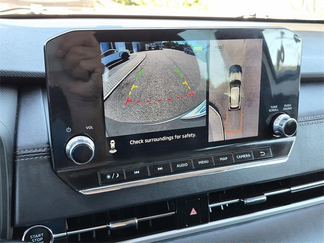 used 2023 Mitsubishi Outlander car, priced at $24,226