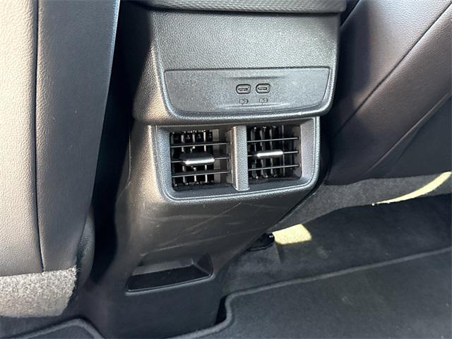 used 2025 Chevrolet Equinox car, priced at $29,886