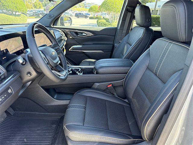 new 2026 Chevrolet Traverse car, priced at $55,324