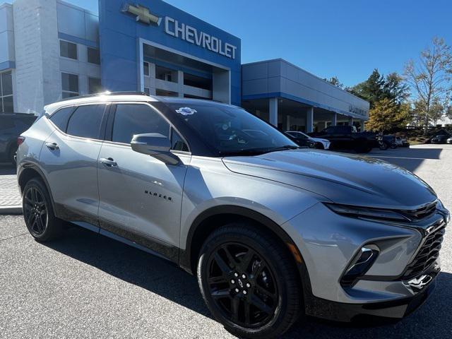 new 2025 Chevrolet Blazer car, priced at $45,344