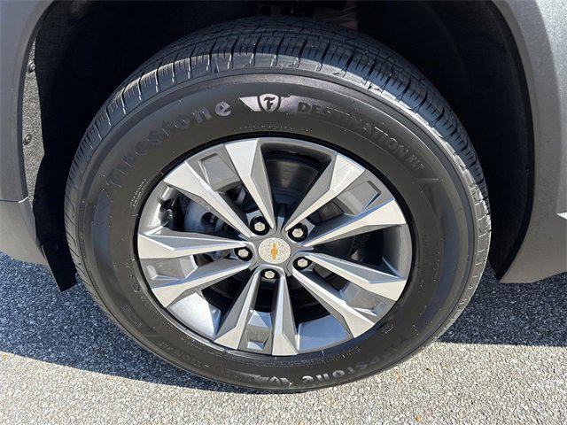 new 2026 Chevrolet Equinox car, priced at $30,061