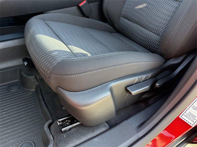 new 2026 Chevrolet Equinox car, priced at $30,061