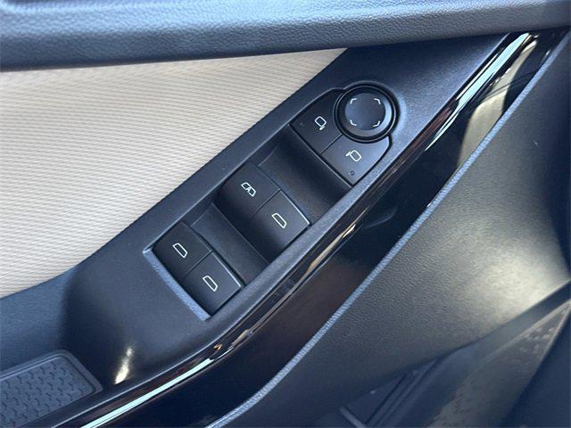 new 2026 Chevrolet Equinox car, priced at $34,353