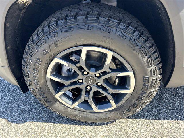 new 2026 Chevrolet Equinox car, priced at $34,353