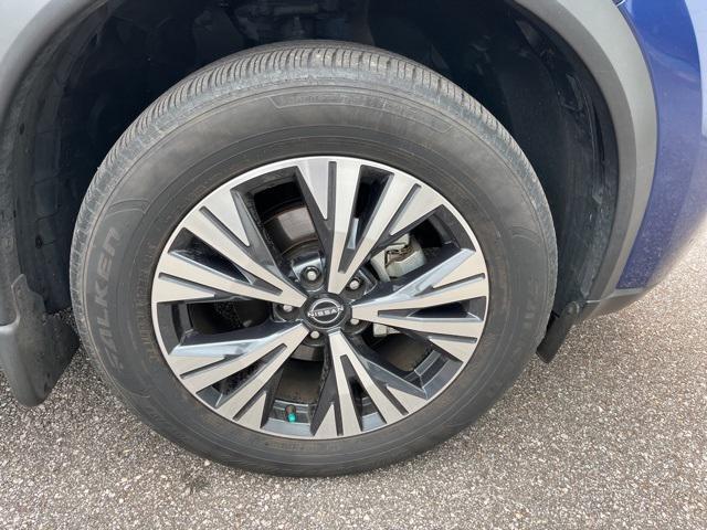 used 2022 Nissan Rogue car, priced at $25,988