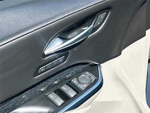 used 2022 Cadillac XT4 car, priced at $27,990