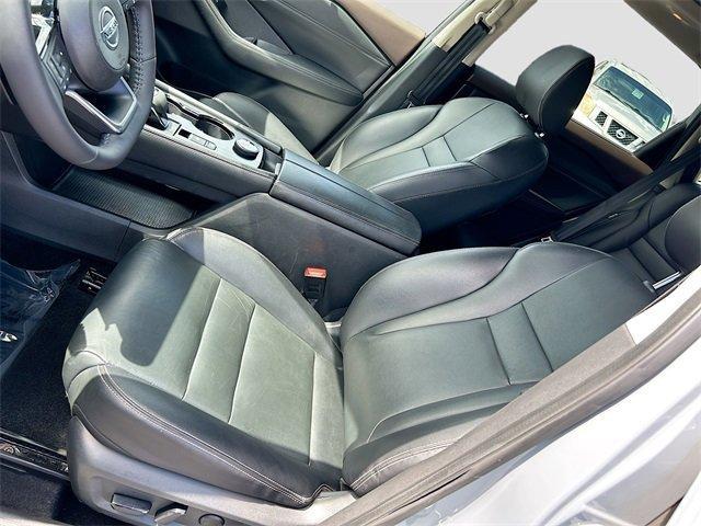 used 2021 Nissan Rogue car, priced at $23,590