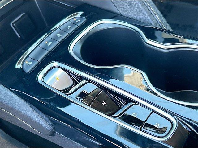 used 2021 Buick Envision car, priced at $25,595