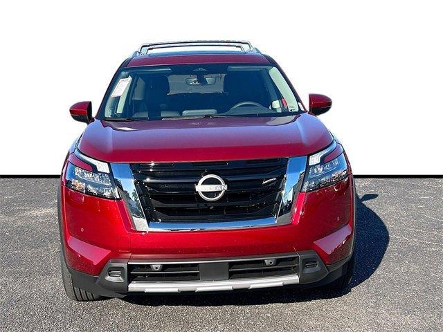 new 2025 Nissan Pathfinder car, priced at $49,115