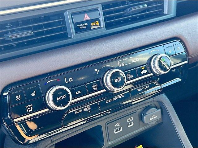 used 2023 Honda Pilot car, priced at $42,990
