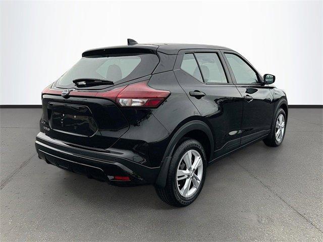 new 2025 Nissan Kicks Play car, priced at $23,760