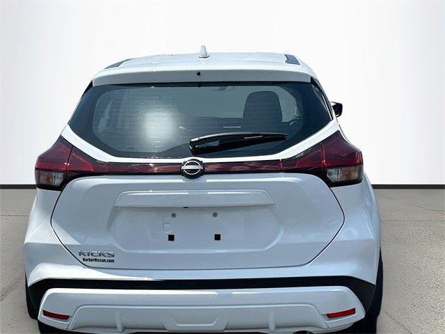 new 2025 Nissan Kicks Play car, priced at $23,760