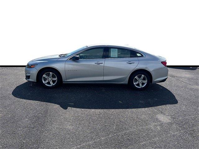 used 2019 Chevrolet Malibu car, priced at $16,999