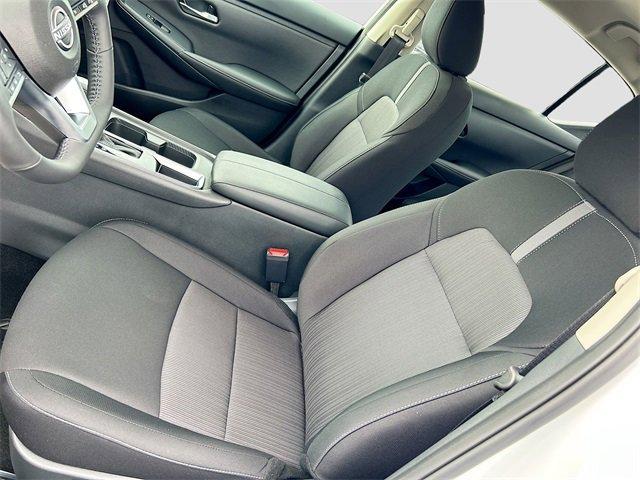 new 2025 Nissan Sentra car, priced at $21,376