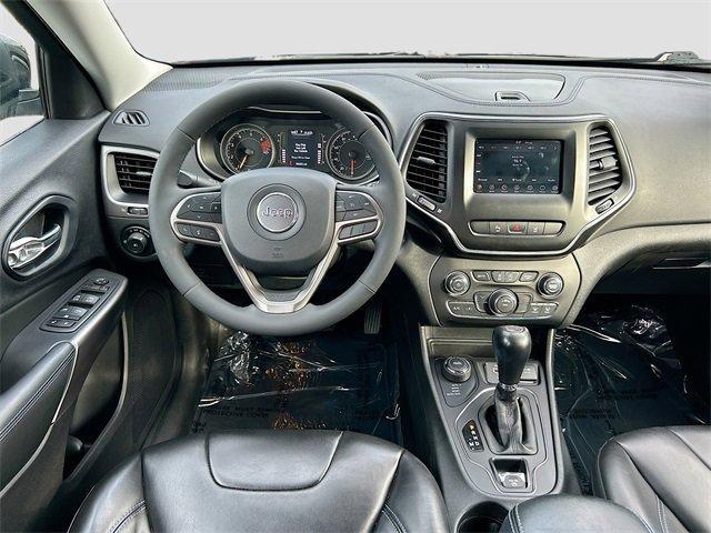 used 2021 Jeep Cherokee car, priced at $18,995