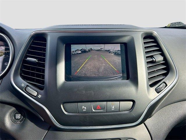 used 2021 Jeep Cherokee car, priced at $18,995