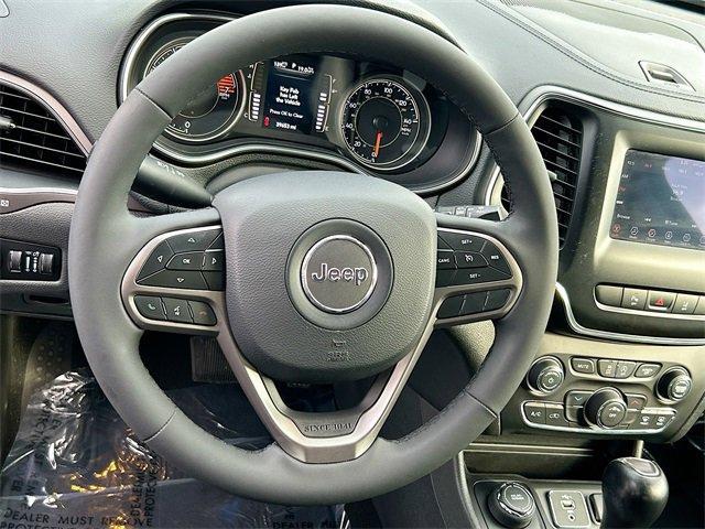 used 2021 Jeep Cherokee car, priced at $18,995