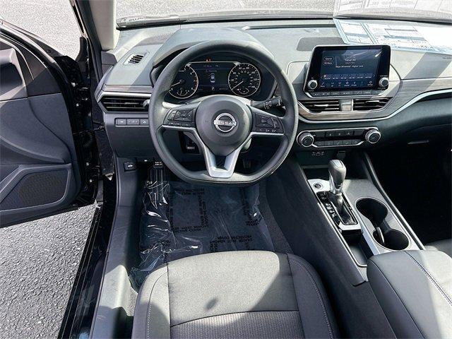 new 2025 Nissan Altima car, priced at $29,375