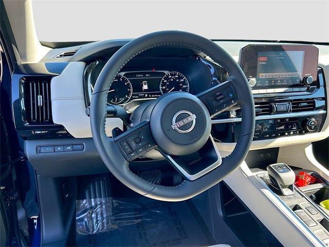 new 2025 Nissan Pathfinder car, priced at $33,314