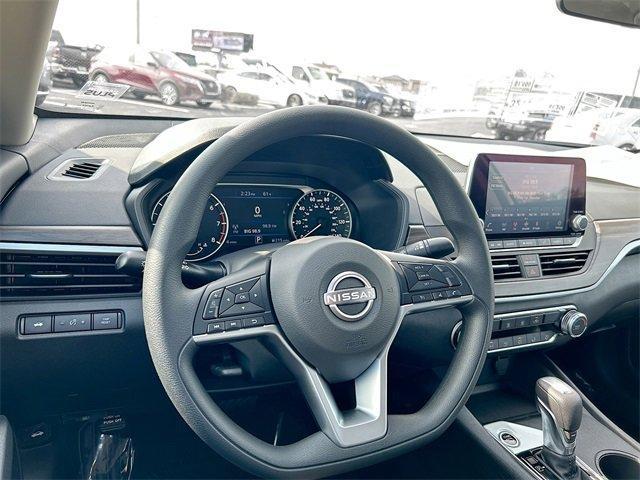 new 2025 Nissan Altima car, priced at $29,375