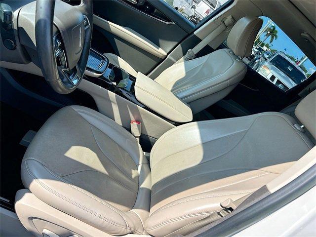 used 2022 Lincoln Nautilus car, priced at $27,950