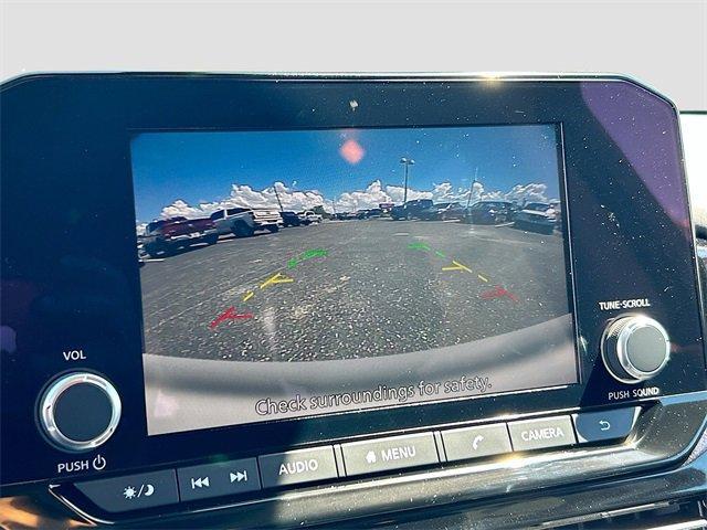 new 2025 Nissan Pathfinder car, priced at $38,305