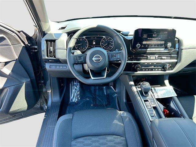 new 2025 Nissan Pathfinder car, priced at $38,305