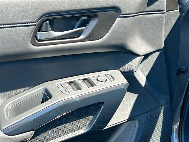 new 2025 Nissan Pathfinder car, priced at $38,305