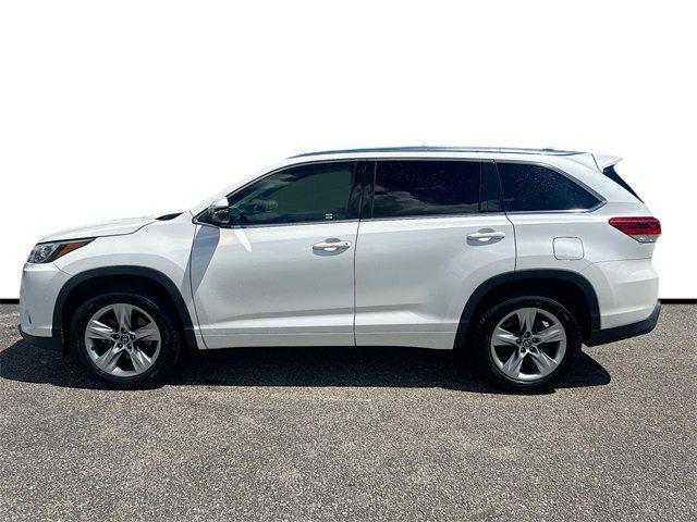 used 2017 Toyota Highlander car, priced at $23,991