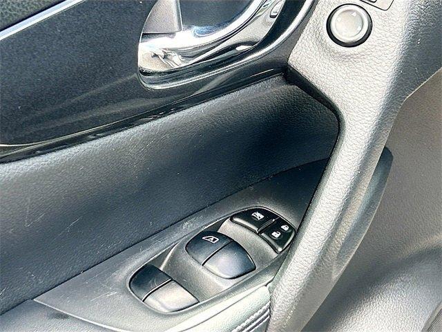 used 2018 Nissan Rogue car, priced at $13,725