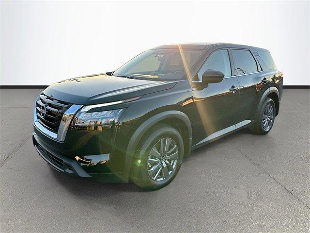 new 2025 Nissan Pathfinder car, priced at $30,161
