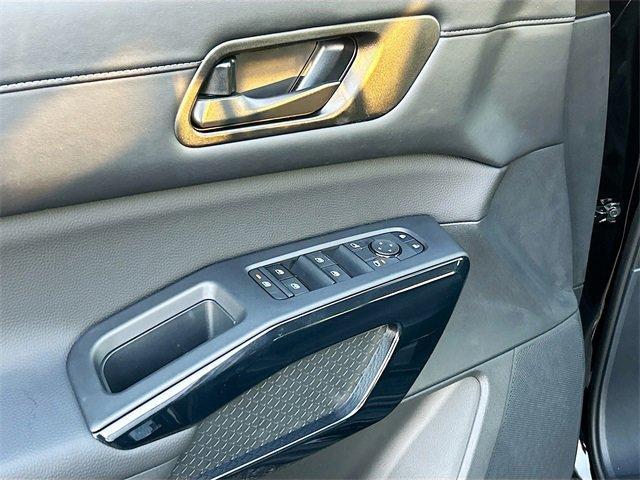 new 2025 Nissan Pathfinder car, priced at $30,161